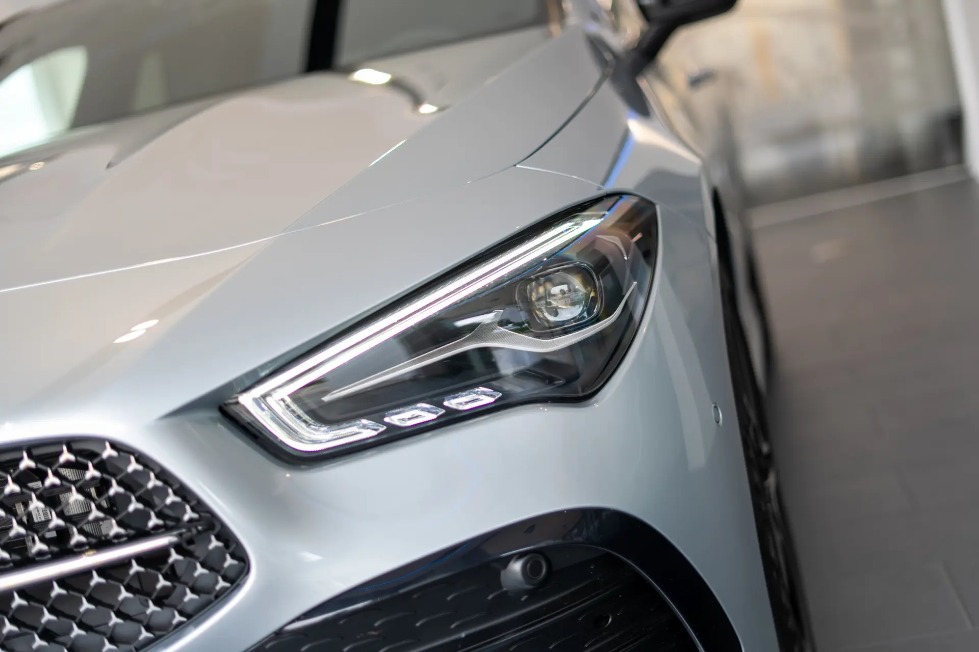 Mercedes-Benz CLA 250 e Shooting Brake AMG Line 95