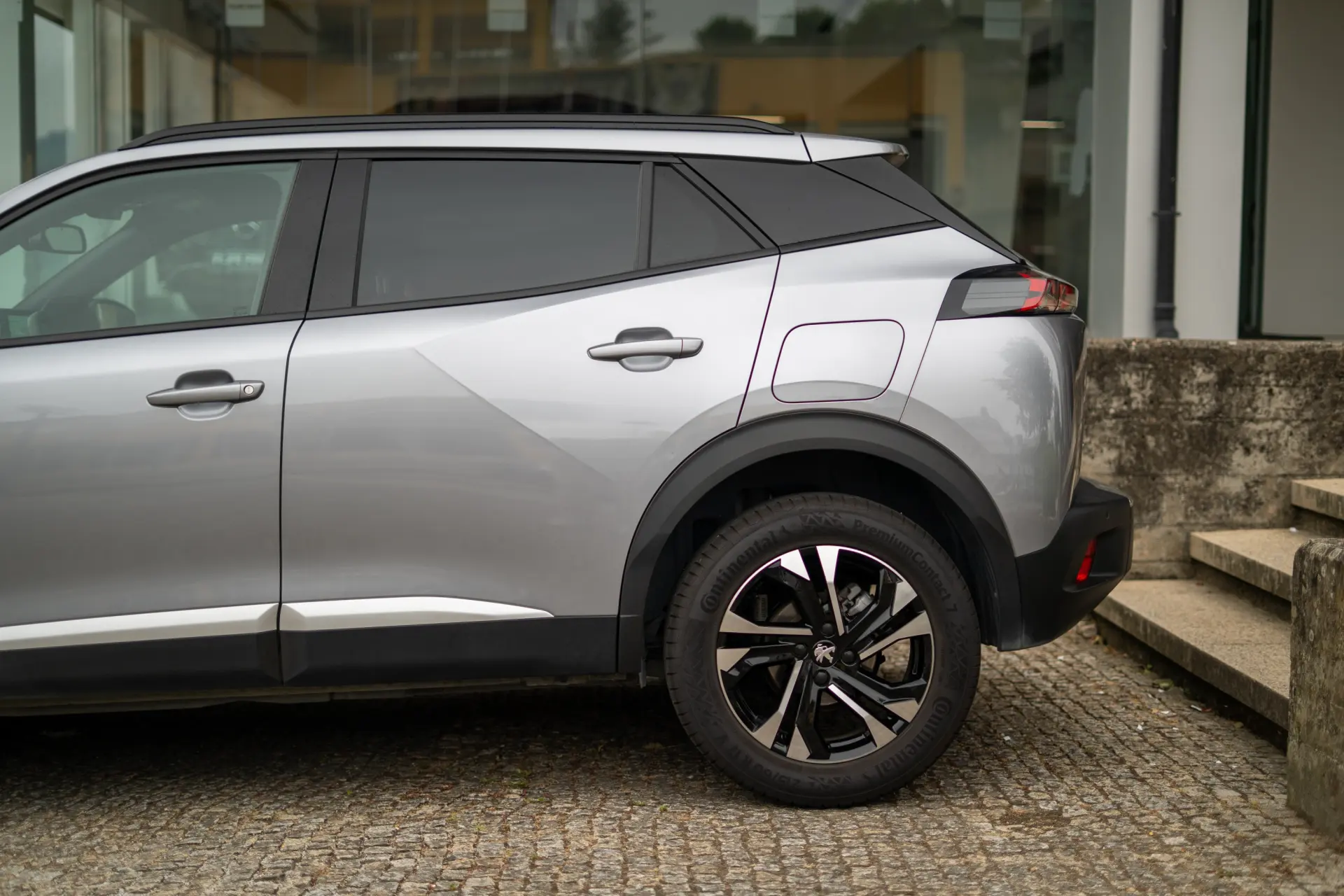 Peugeot 2008 1.2 PureTech Allure Pack 59