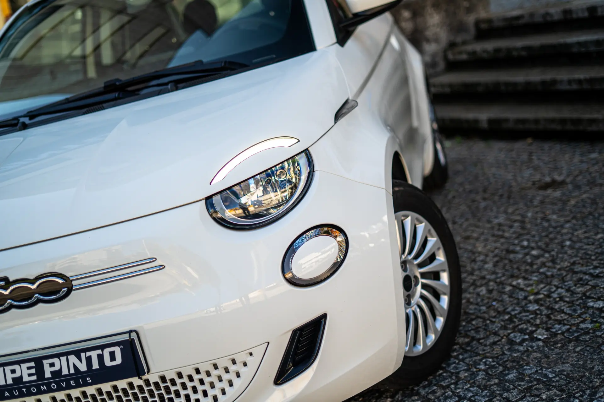 Fiat 500e 3 + 1 42 kWh 66