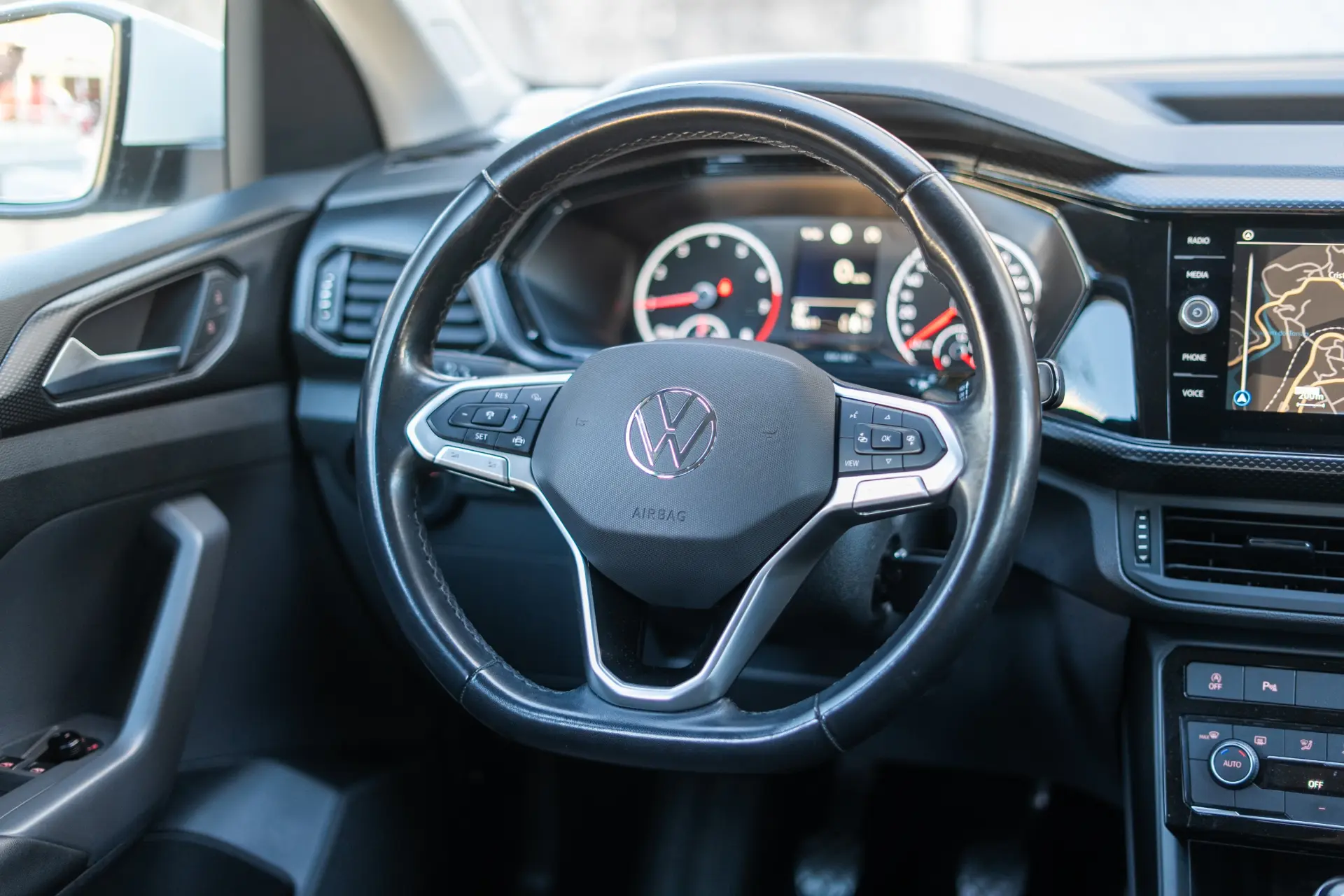 Volkswagen T-Cross 1.0 TSI Life 8