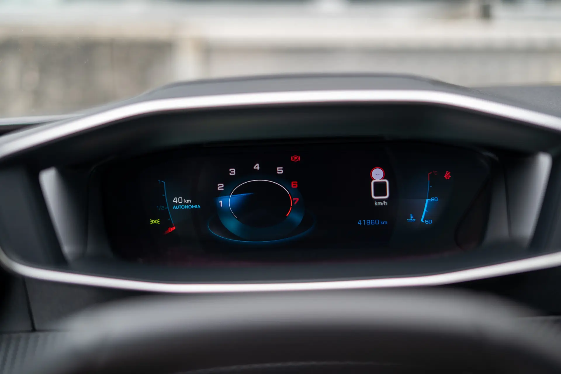 Peugeot 2008 1.2 PureTech Allure Pack 14