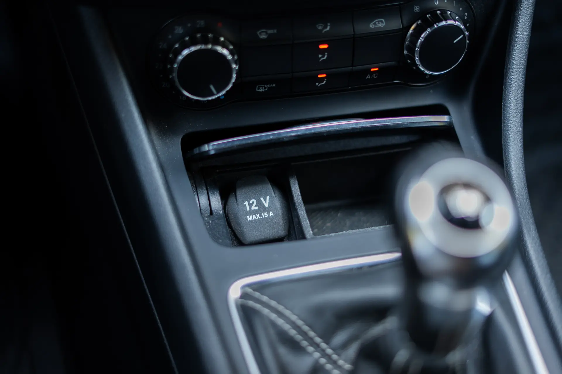 Mercedes-Benz CLA 180 d Urban 35