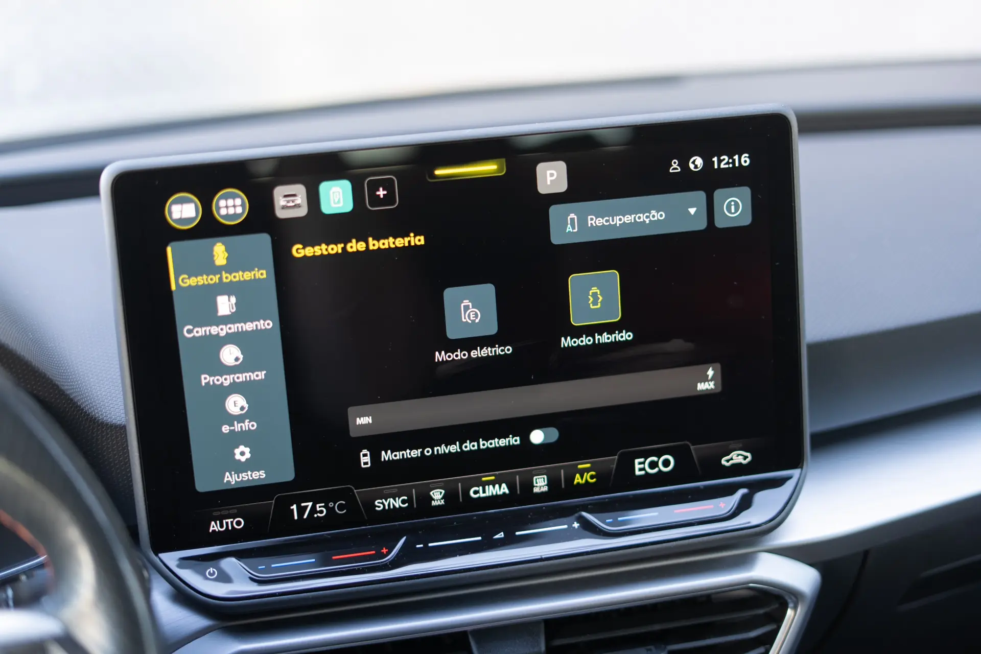 SEAT Leon ST 1.5 TSI e-Hybrid FR DSG 35