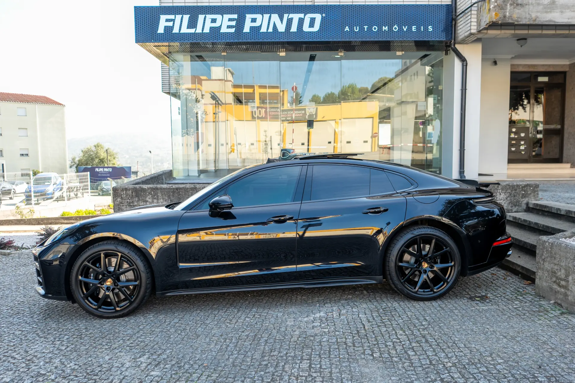 Porsche Panamera 4S E-Hybrid 3
