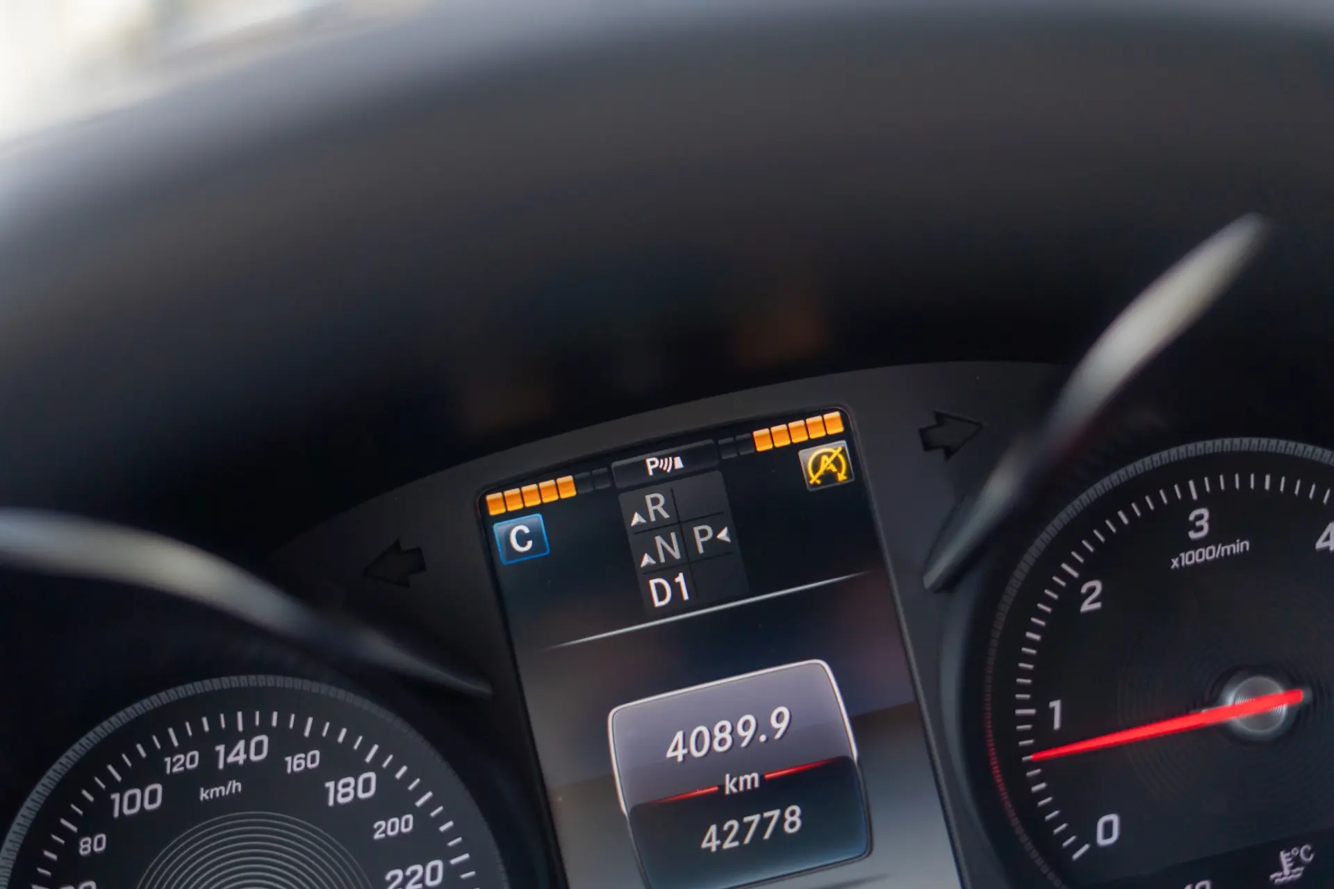 Mercedes-Benz C 250 d AMG Line Aut. 26