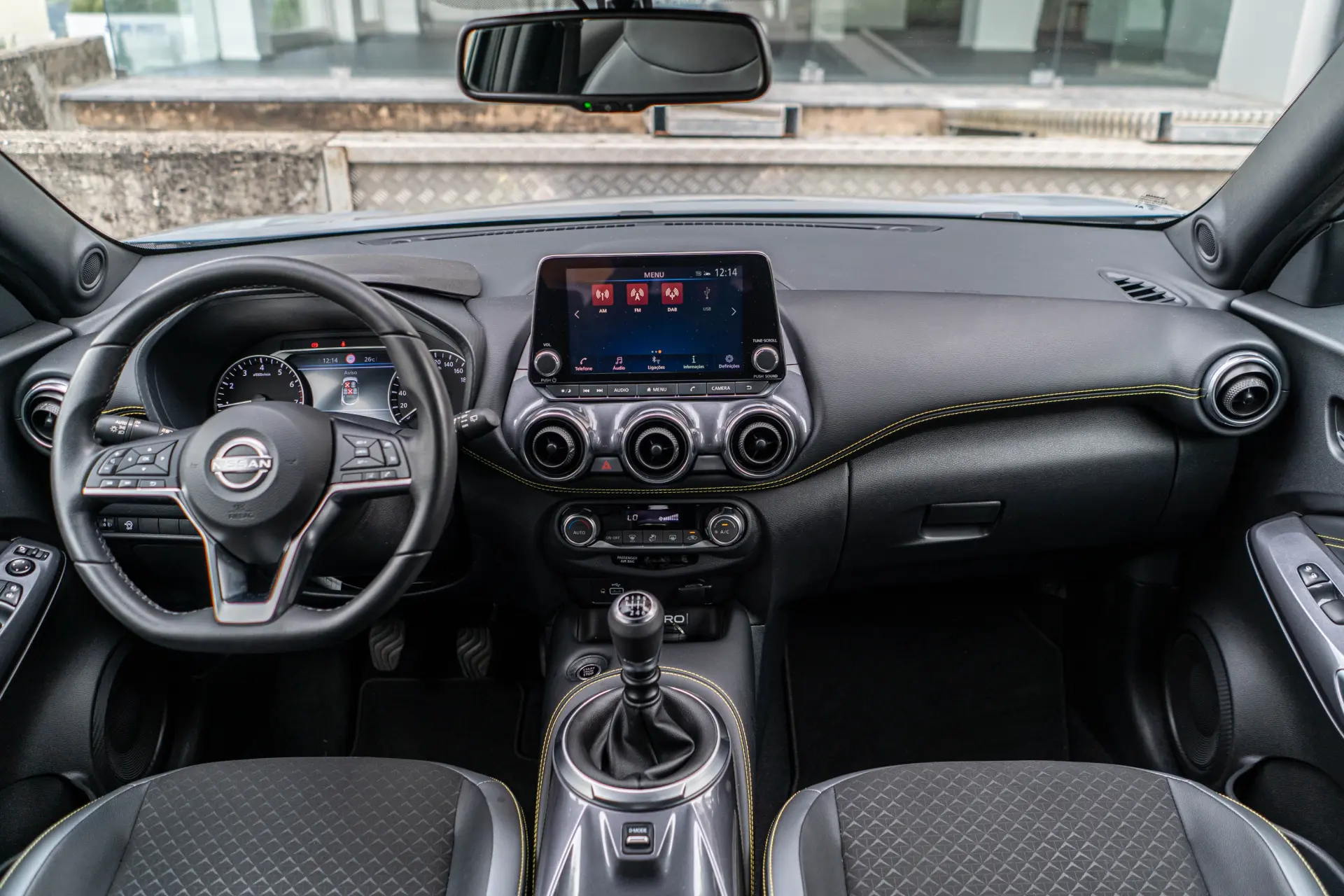 Nissan Juke 1.0 DIG-T Kiiro 6