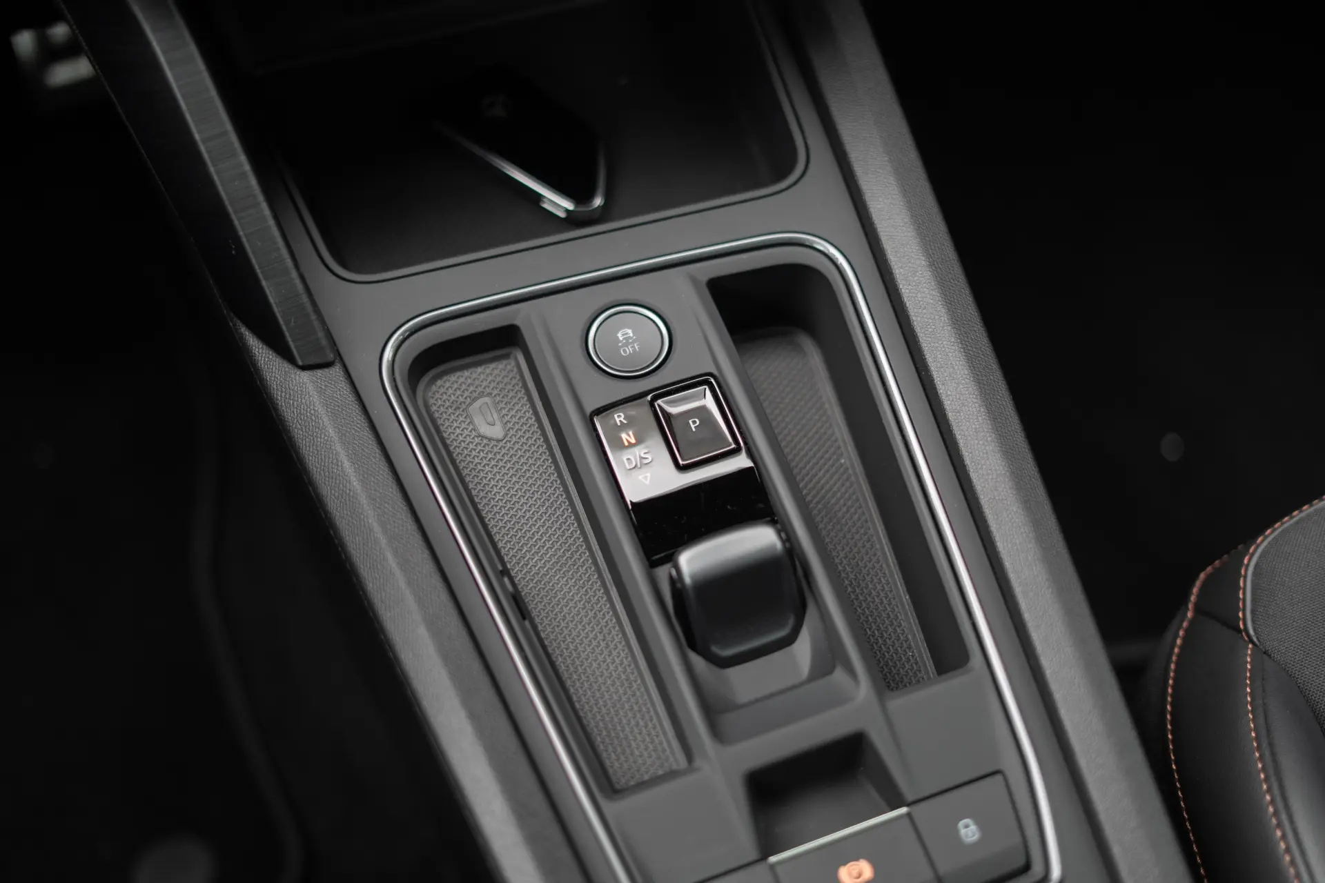 Cupra Formentor 1.4 e-Hybrid DSG VZ 102