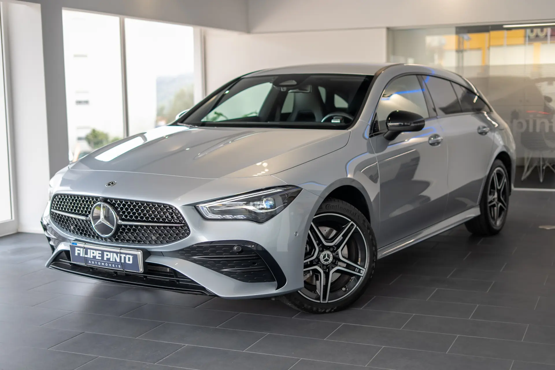 Mercedes-Benz CLA 250 e Shooting Brake AMG Line 89