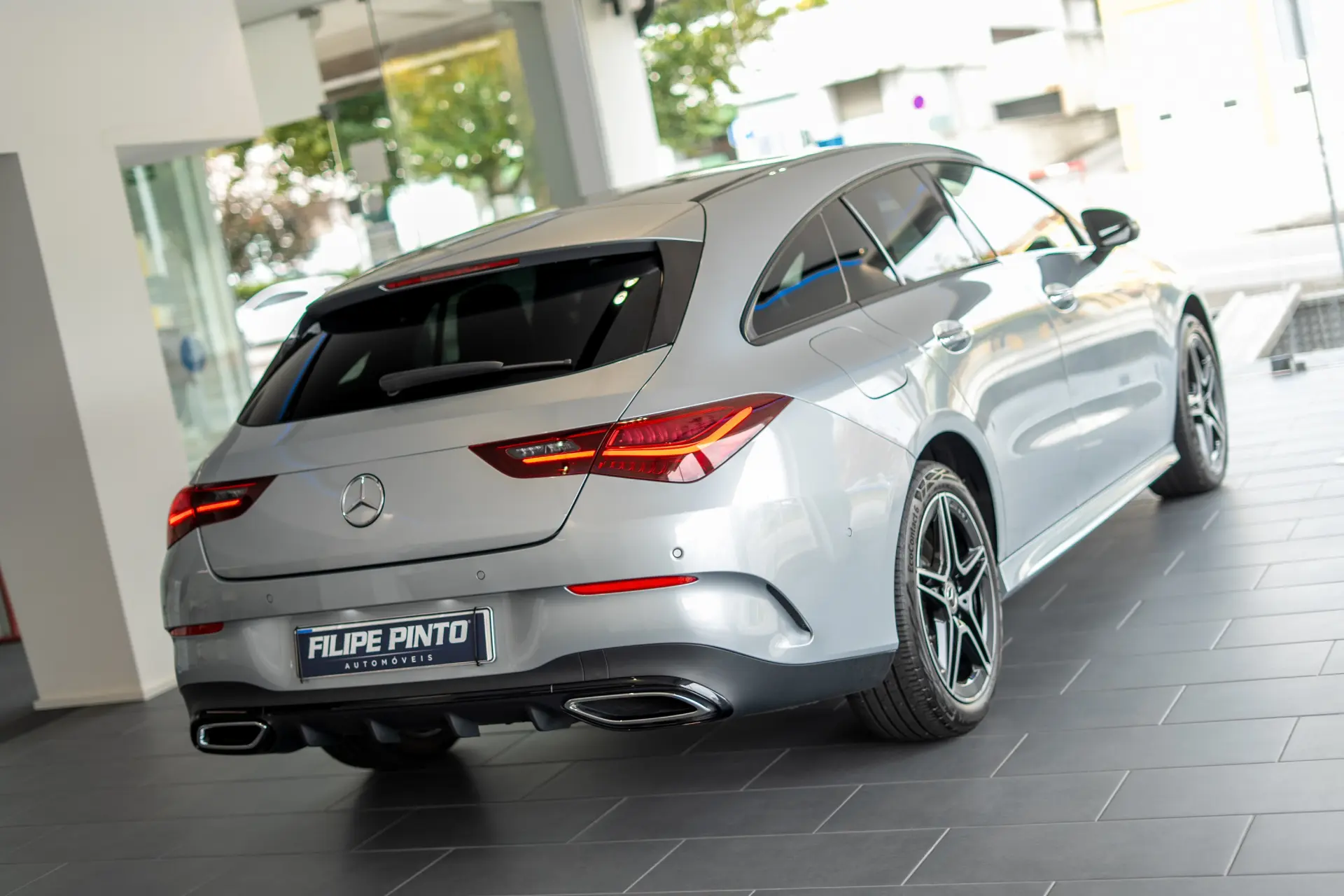 Mercedes-Benz CLA 250 e Shooting Brake AMG Line 109