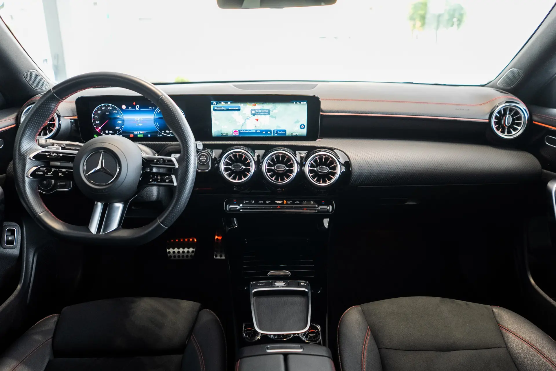 Mercedes-Benz CLA 250 e Shooting Brake AMG Line 6