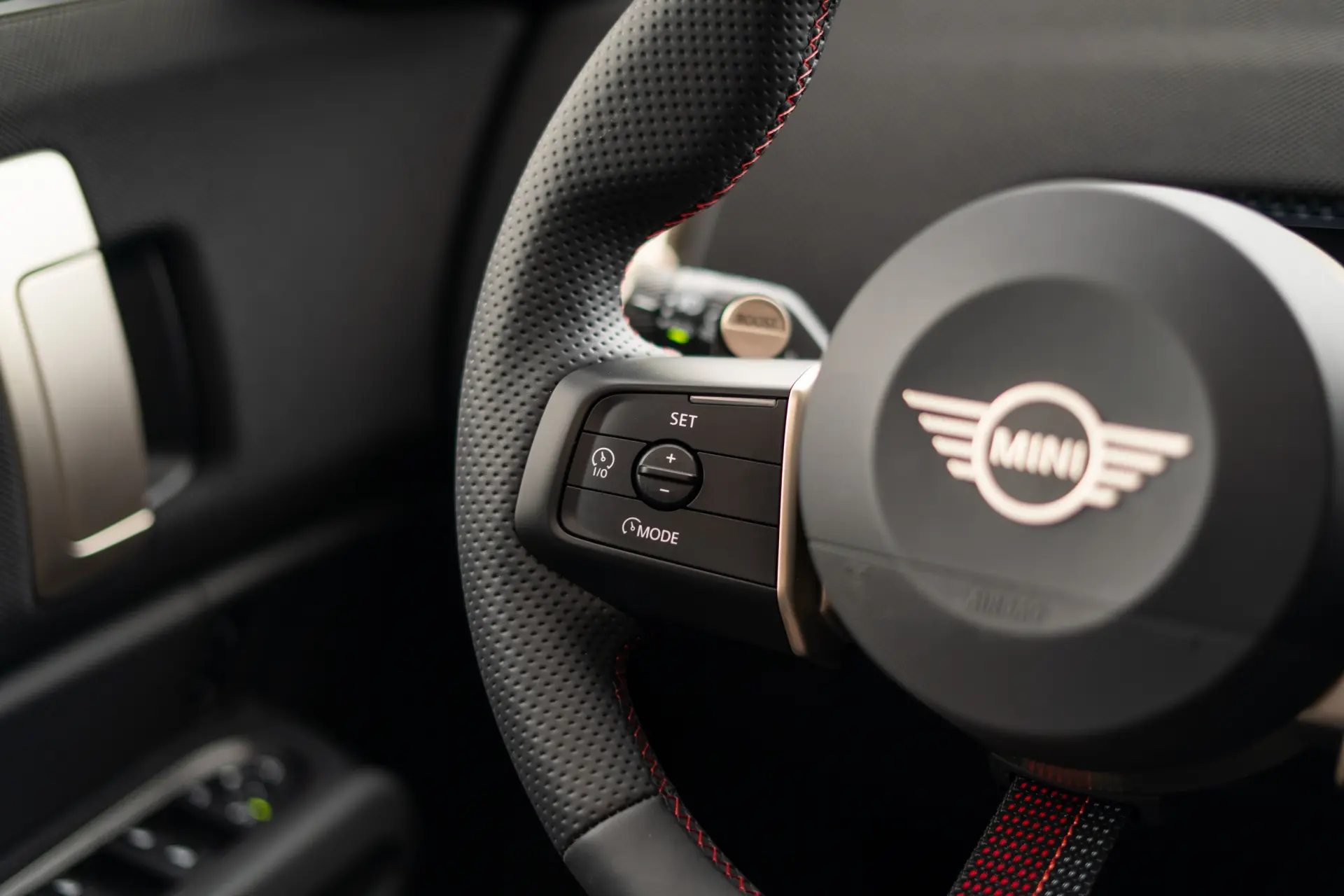 MINI Countryman SE JCW XL 11