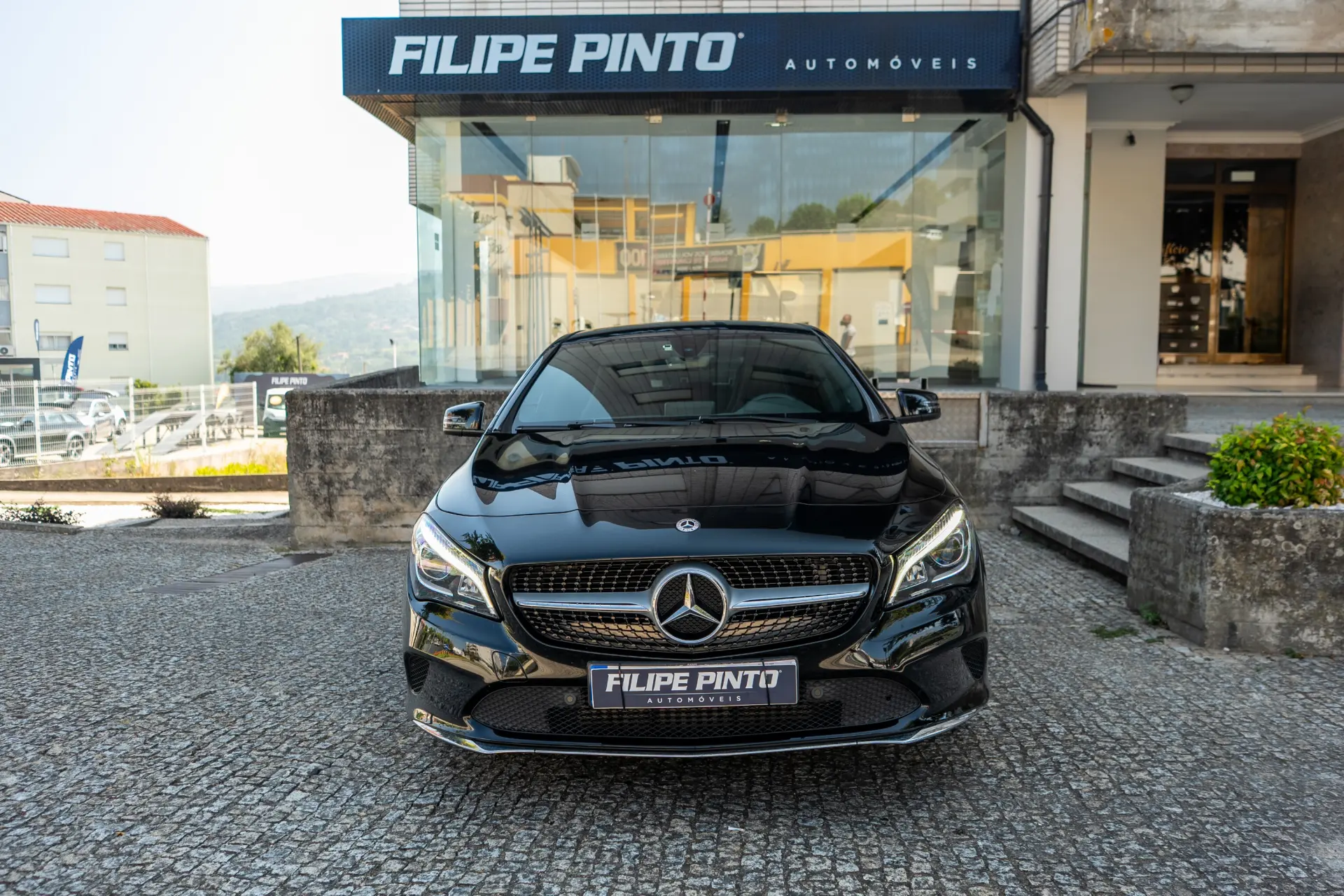 Mercedes-Benz CLA 180 d Urban 2