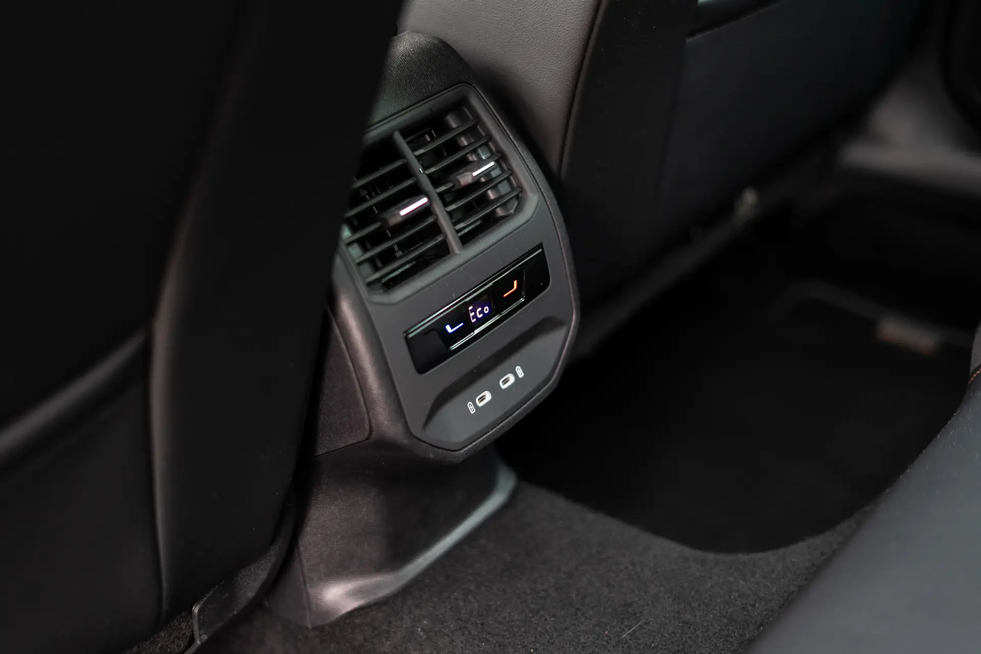 Cupra Formentor 1.4 e-Hybrid DSG VZ 98