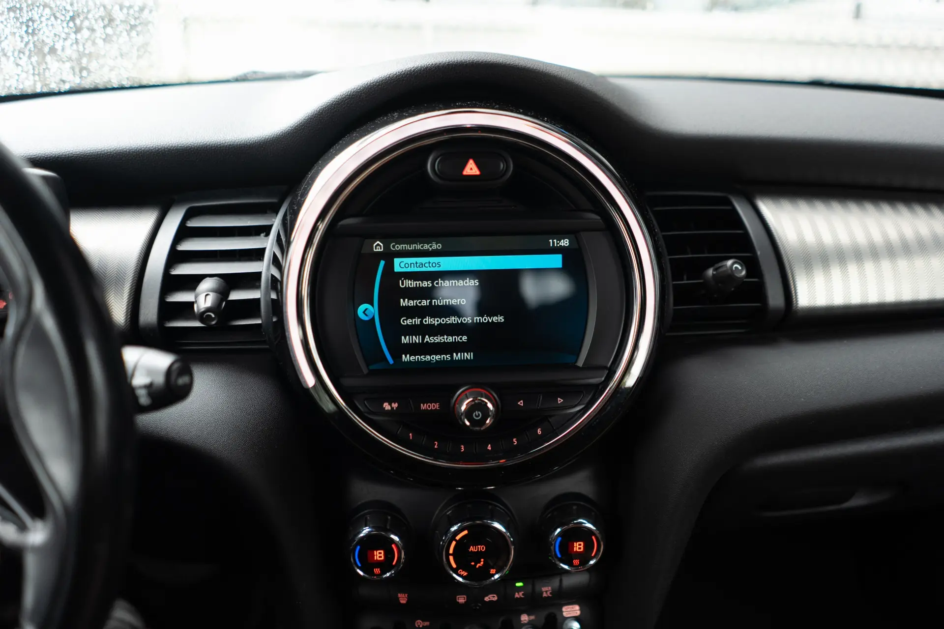 MINI 5 Portas Cooper D Auto 62