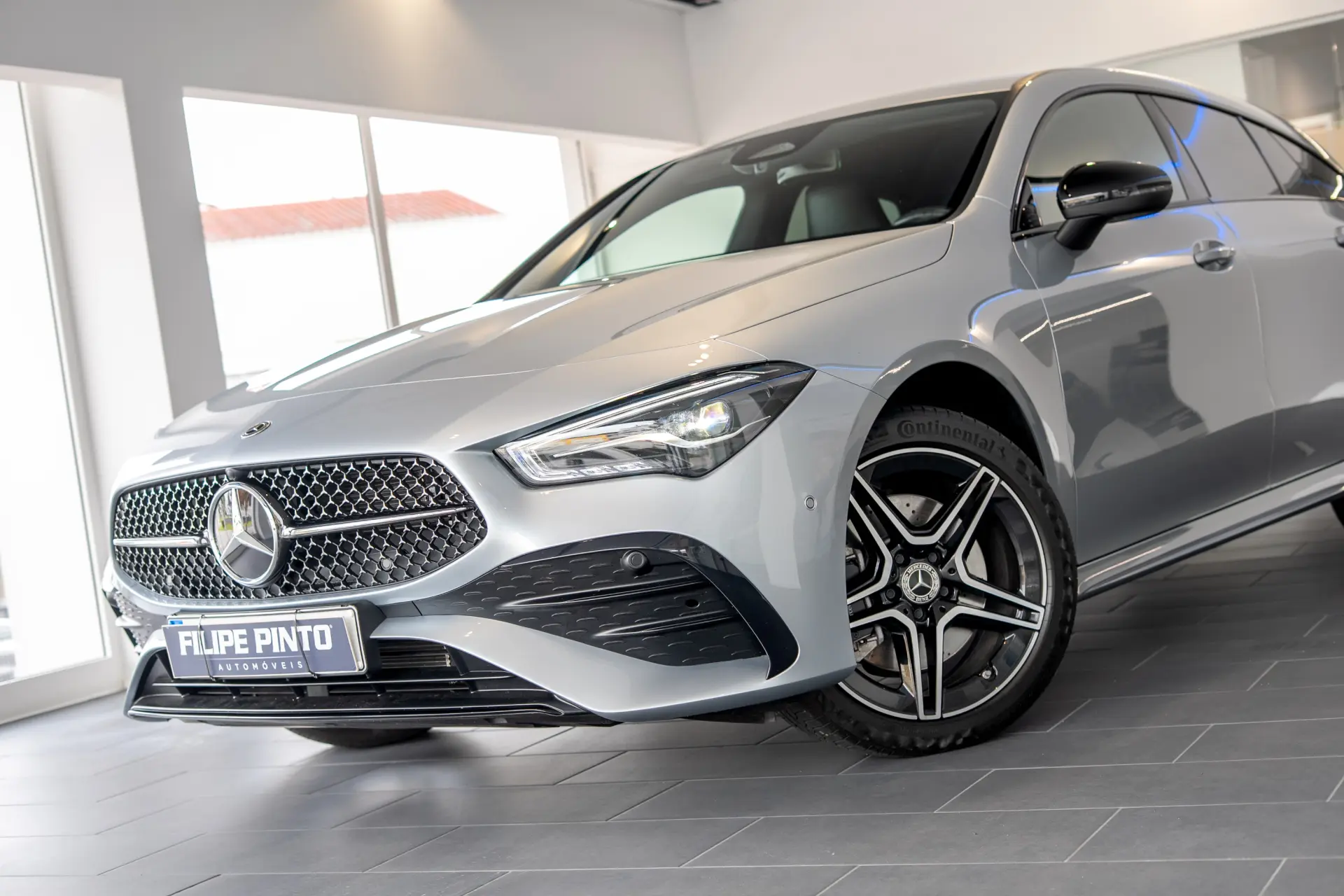 Mercedes-Benz CLA 250 e Shooting Brake AMG Line 90