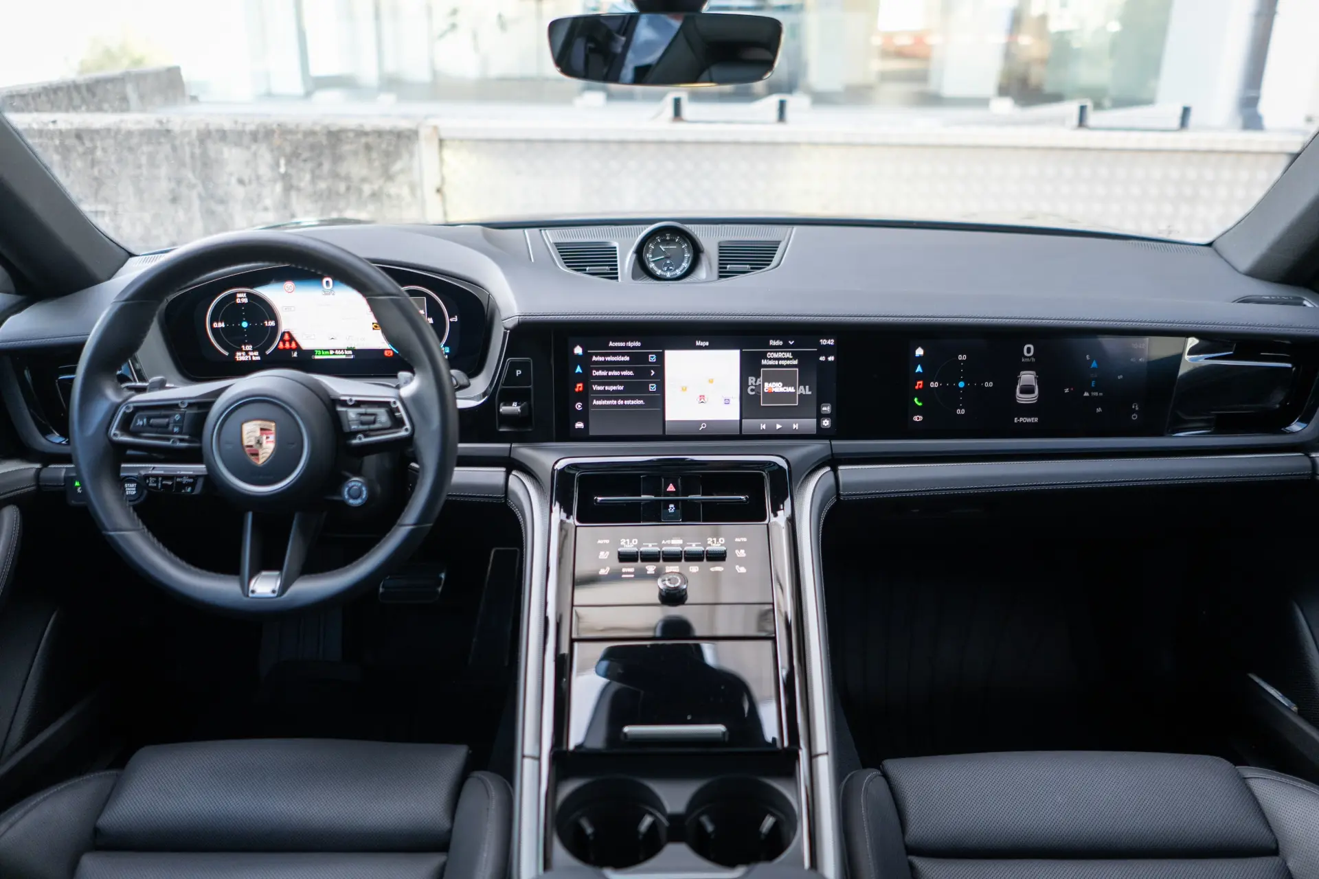 Porsche Panamera 4S E-Hybrid 6