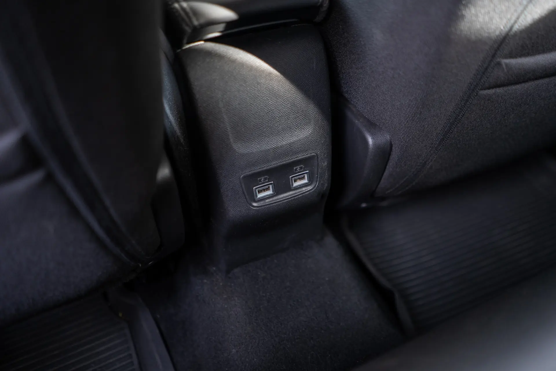 Peugeot 208 1.5 BlueHDi Allure Pack 31