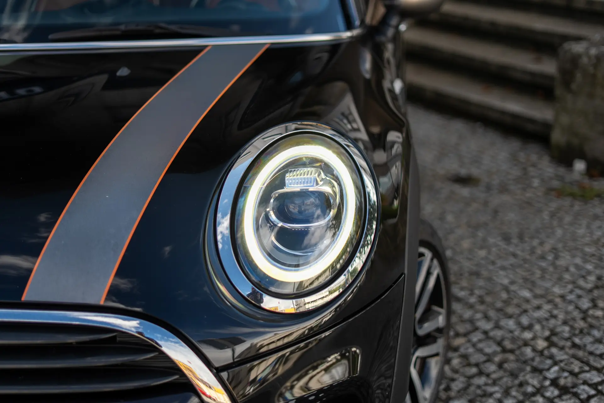 MINI 5 Portas Cooper D Auto 52