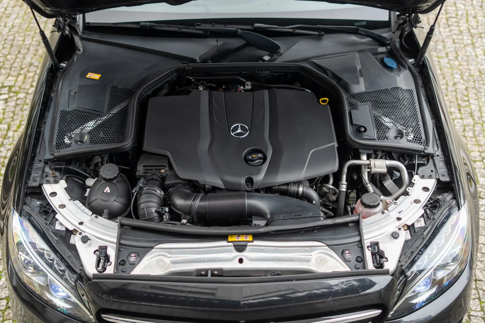 Mercedes-Benz C 220 d 4Matic Station 7G-TRONIC AMG Line 100