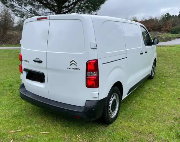 Citroën e-Jumpy Longa (75-kWh) 25