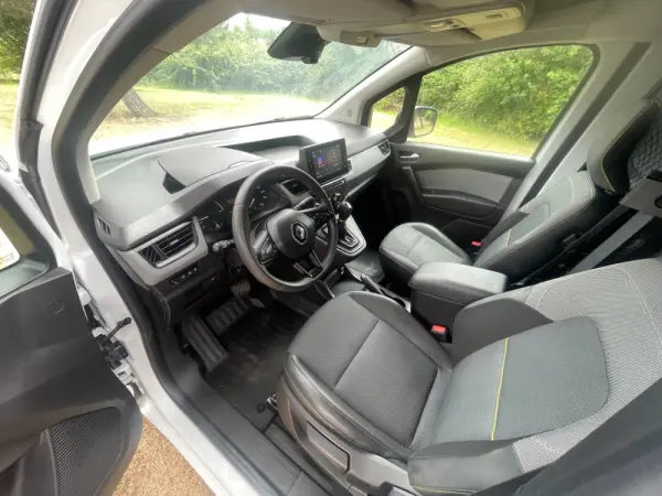 Renault Kangoo E-Tech EV45 Equilibre 11kW 18