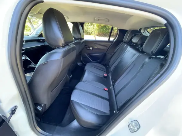 Peugeot e-208 50 kWh Allure 19
