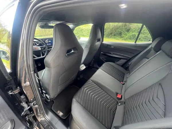 Cupra Born 170kW/77kWh 28
