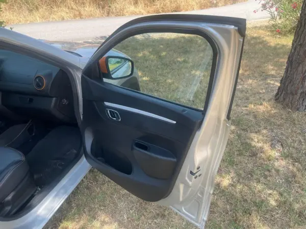 Dacia Spring Electric 45 Comfort Plus 10