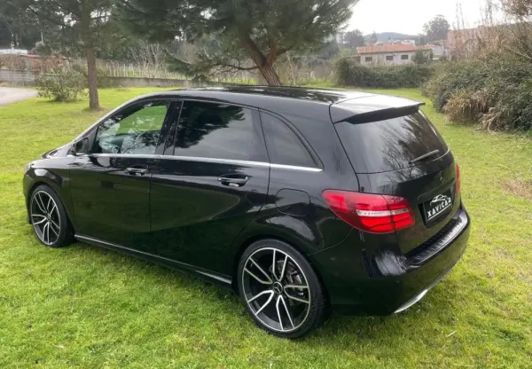 Mercedes-Benz B 180 (CDI) d 7G-DCT Urban 11