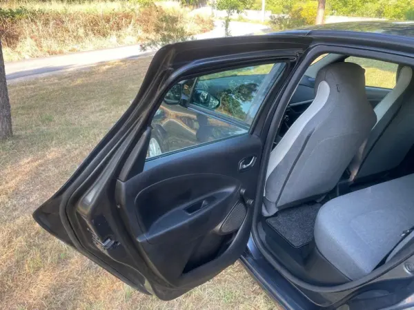 Renault Zoe (c/ Bateria) Limited 50 9