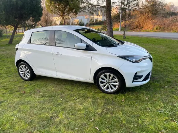 Renault Zoe Exclusive 50 4