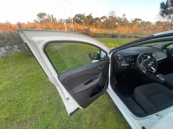 Renault Zoe Exclusive 50 11