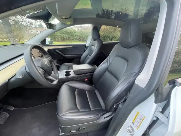 Tesla Model Y RWD 11