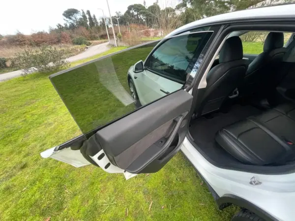 Tesla Model Y RWD 17