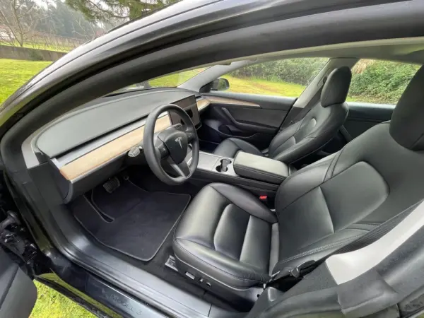 Tesla Model 3 Long Range Tração Traseira 22