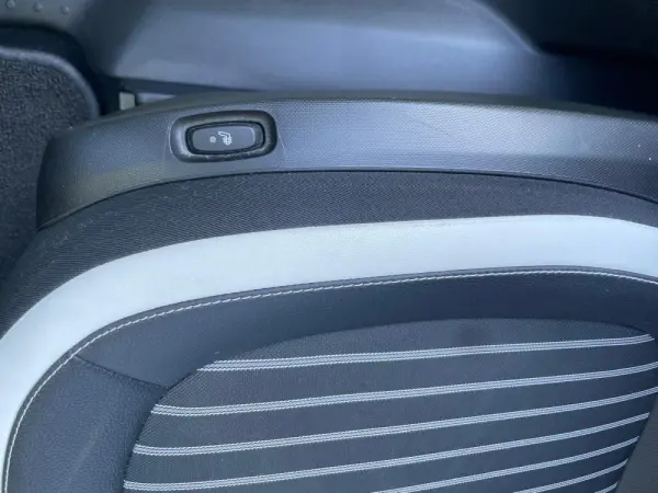 Renault Twingo E-Tech 27.5 kWh Techno Autonomia Urbana 16