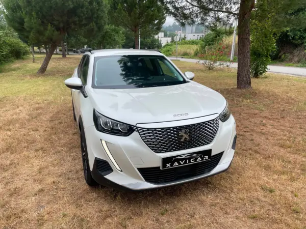 Peugeot e-2008 Allure 1
