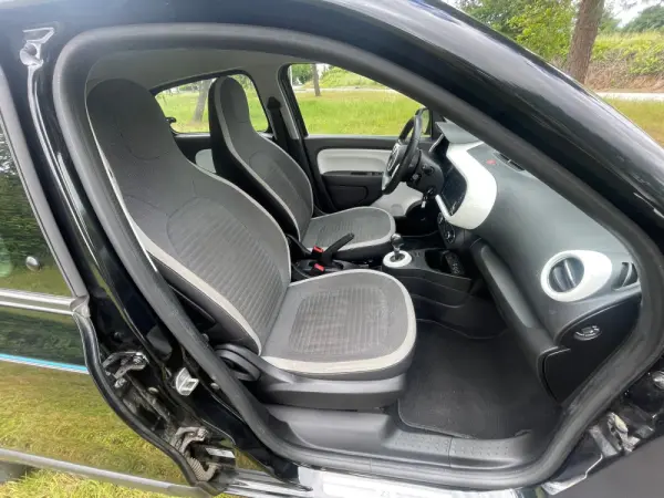 Renault Twingo E-Tech 27.5 kWh Evolution Autonomia Urbana 16