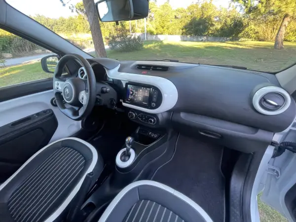 Renault Twingo E-Tech 27.5 kWh Techno Autonomia Urbana 28