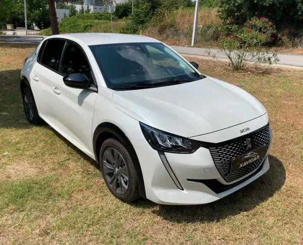 Peugeot e-208 50 kWh Allure Pack 1