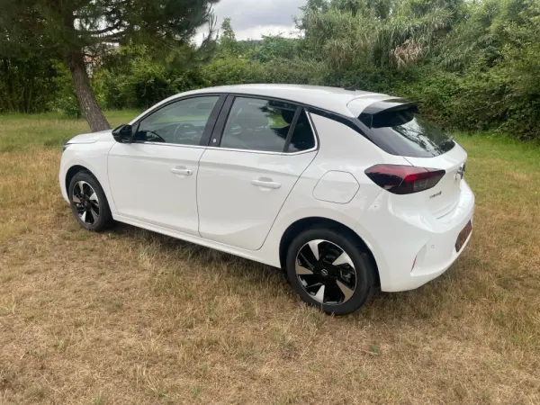 Opel Corsa-e Elegance 2