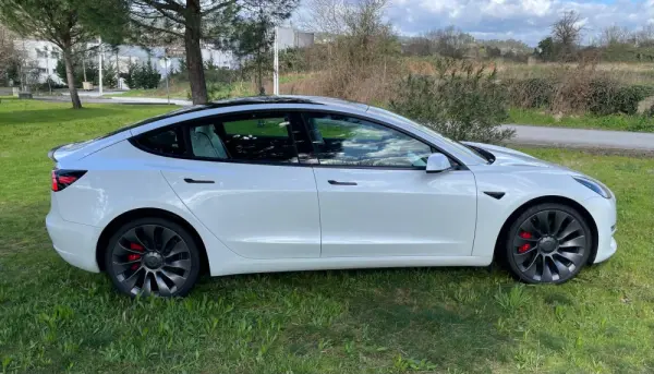 Tesla Model 3 Long Range AWD Dual Motor Performance 10