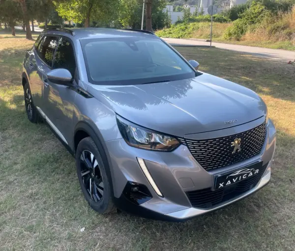 Peugeot e-2008 Allure 14