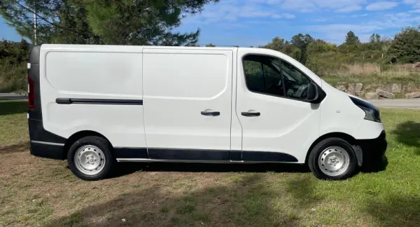Renault Trafic Combi L1H1 Authentique 30
