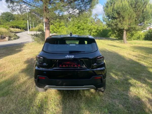 Jeep Avenger 5