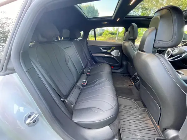 Mercedes-Benz EQS 450+ 29