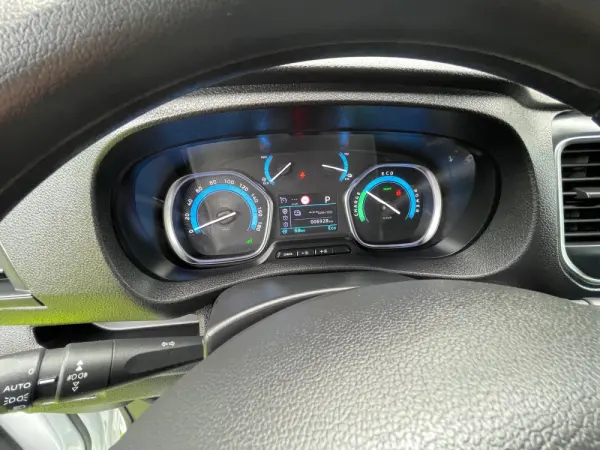 Citroën e-Jumpy Longa (75-kWh) 18