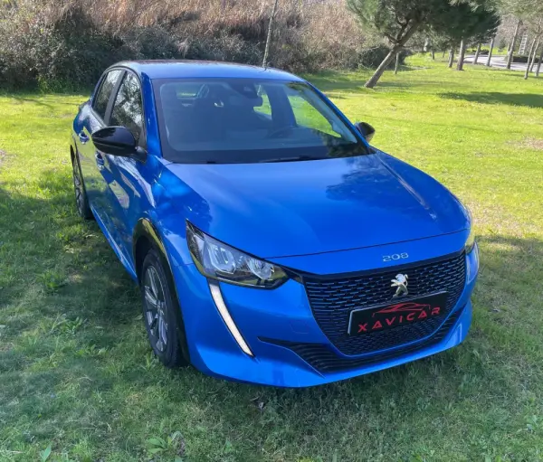 Peugeot e-208 50 kWh Active Pack 14