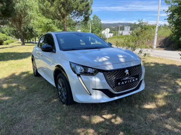 Peugeot e-208 50 kWh Allure 15