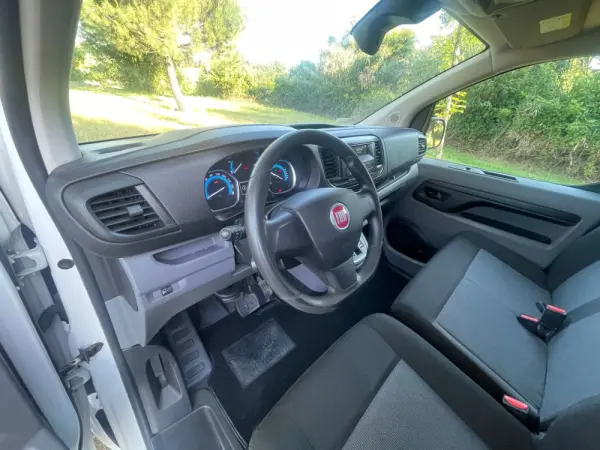 Fiat e-Scudo L3 (75-kWh) 12